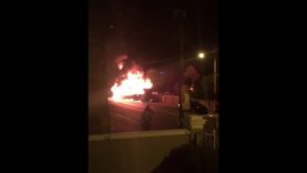 Bus met petrolbom bestook; bestuurder kritiek