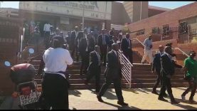 ‘Duduzane vervolg om Jacob Zuma te straf’