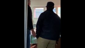 Lisensiekantoor-werker gepos oor rassistiese video