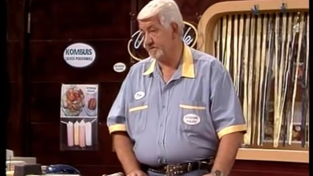 SAUK TV: Vetkoekpaleis Seisoen 2 Episode 11  – Die toeriste-inval