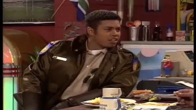 SAUK TV: Vetkoek Paleis Season 5 Episode 7 Worsie se ontvoering