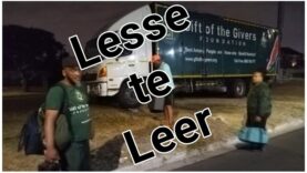 Lesse  te  Leer