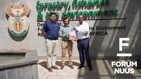 Forum Nuus: AfriForum oorhandig Vullis-verslag aan Departement van Bosbou, Vissery en die Omgewing